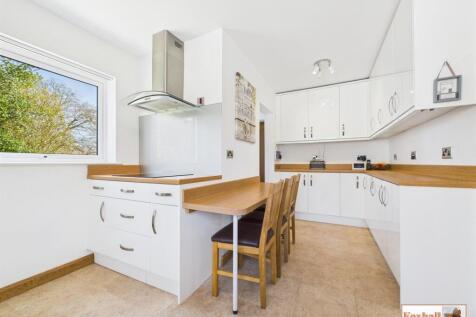 Kitchen / Breakfast Room