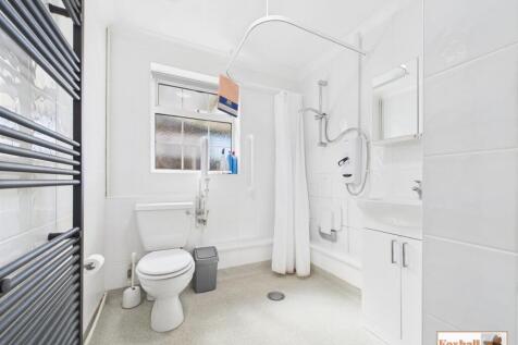 Wet Room Style Shower Room