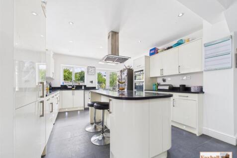 Kitchen  / Breakfast Room