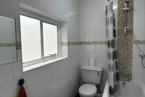 76 Mill Lane Bathroom Two.jpeg