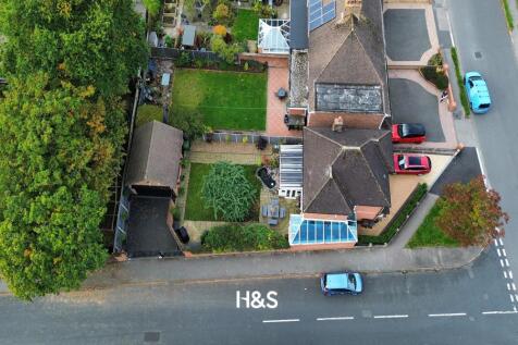 100A Fabian Crescent - Drone.jpg