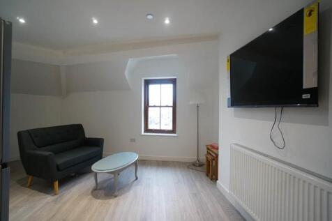 Living Area.JPG