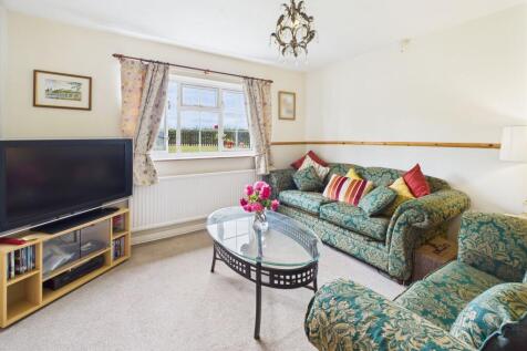 Sitting Room / Ground Floor Bedroom