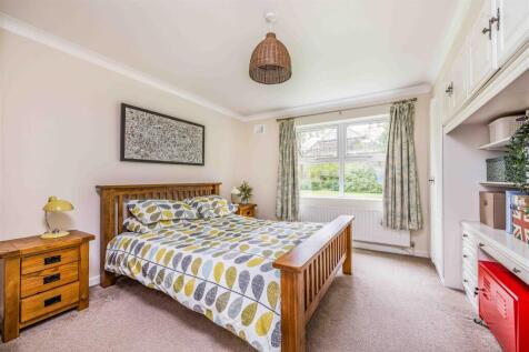 Flat 2, Centenary Court, 19 Burton Road, Poole-Sma