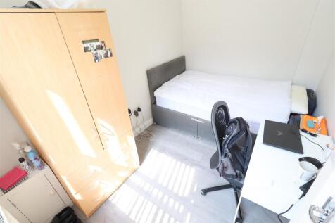 Colchester Street-10.jpg