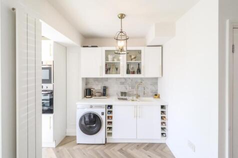 The Martyrs Close -39.jpg