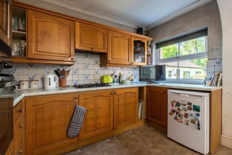 2 victoria av-hi-20.jpg