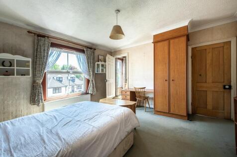 2 victoria av-hi-42.jpg