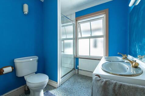 2 victoria av-hi-46.jpg