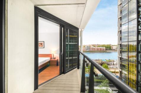 145, 4 Riverlight...