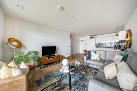 1333375-6-6890e3f...