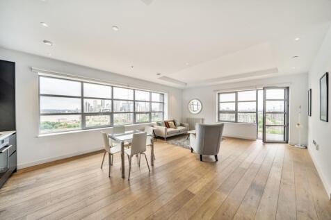 1300708-21-6835f2...