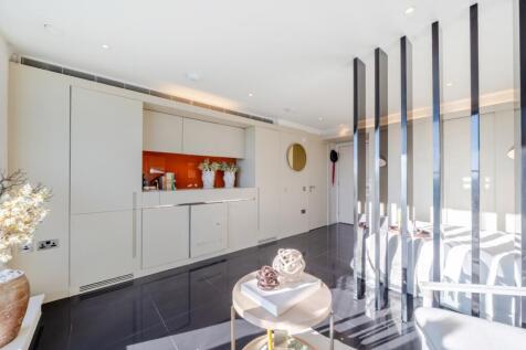 1374093-7-692416d...