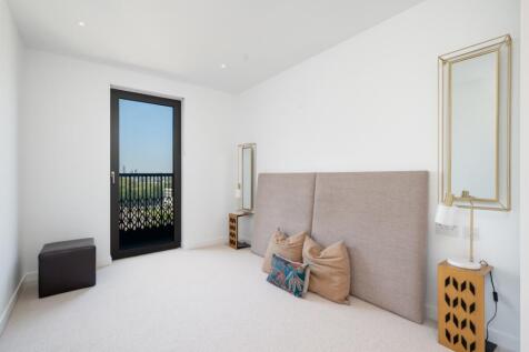 Sutherland Apartm...