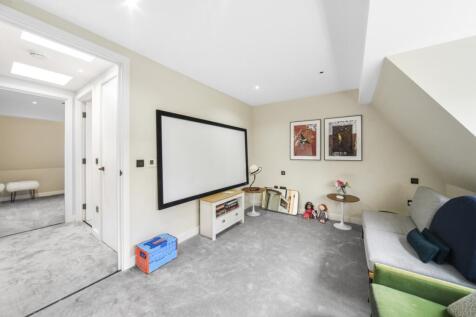 Wedgewood Mews