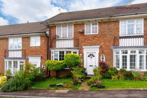 Fulmar Close-15_lge