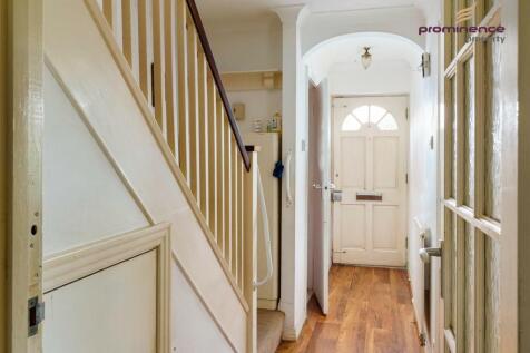 Fulmar Close-5_lge