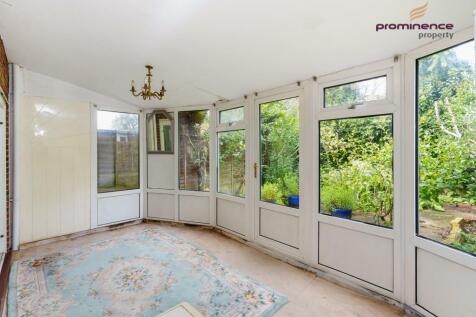 Fulmar Close-8_lge