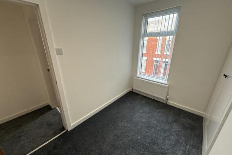 Photo 05-12-2025,...