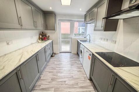 tlc_ba956be9-24b3-457e-b227-dc19db0a1029_0d33032.j