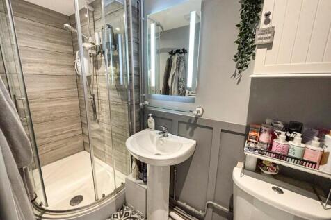 tlc_fc32c0bd-2a49-4dd0-ad6b-8704e19cd94b_1862f40.j