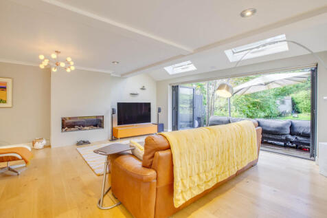 11 Spinfield Park, SL7 2DD (LOW RES)-12
