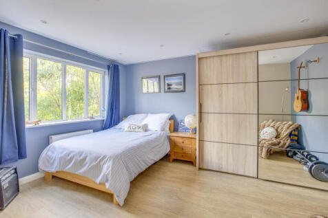 11 Spinfield Park, SL7 2DD (LOW RES)-14