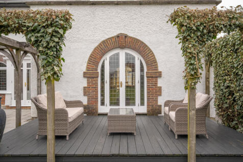 Arch from Drawing Room
