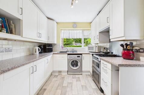 CAM02119G0-PR0446-STILL031