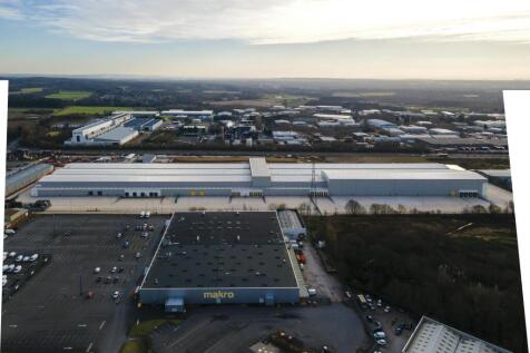 DJI_0624 ret blur V3.jpg