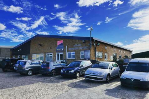 Belgic Square Ext.JPG