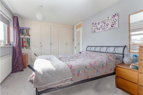 Bedroom-1-3.jpg