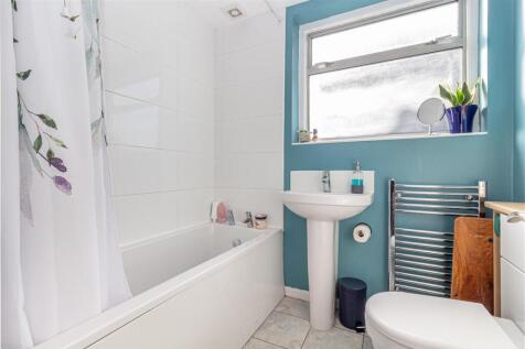 Bathroom-1.jpg
