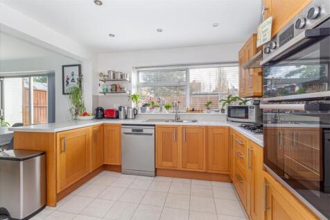 Kitchen-2.jpg