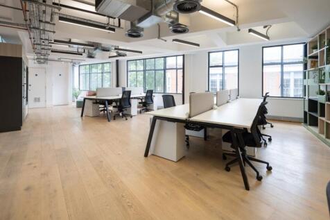 44-46 Sekforde St - corner desking