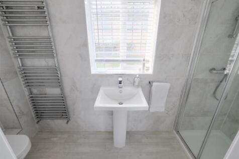 En-suite (Bedroom Two)