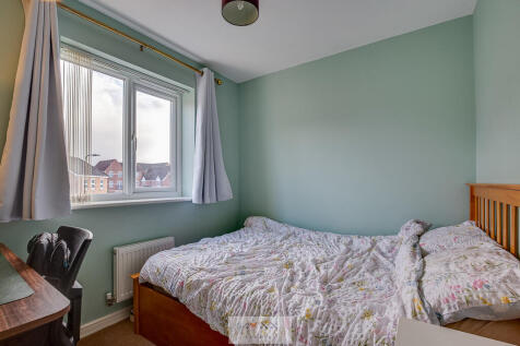 Bedroom 2.1