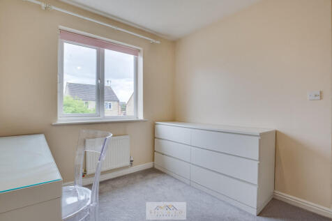 Bedroom 2.2