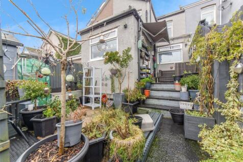 28 Sherbourne Road 4.jpg