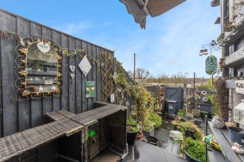 28 Sherbourne Road 2.jpg