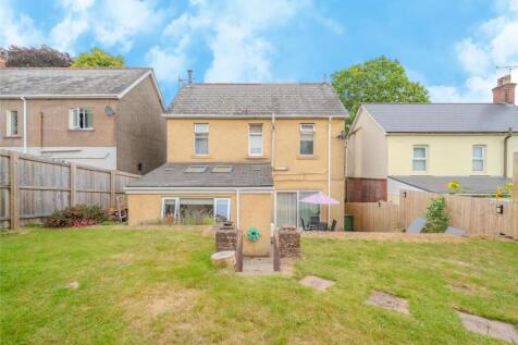 23 Coed Y Gric Road 3.jpg