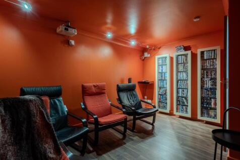 19 Oaks Court-56.jpg