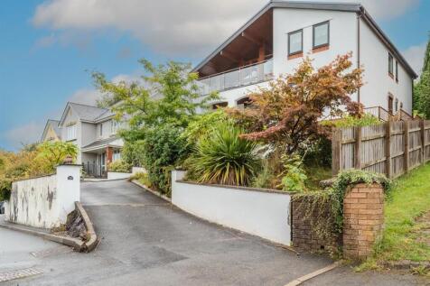 19 Oaks Court-1 - Copy.jpg