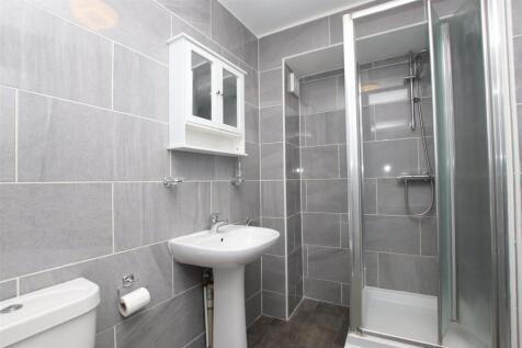 Shower room.JPG