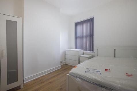 Mackintosh Place 30-6.jpg