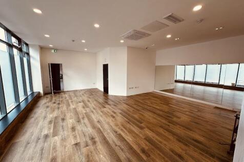 127 Crown Wharf Interior.jpg