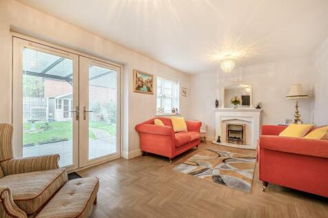 8587310-interior10.jpg
