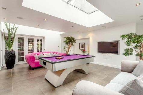 8614848-interior11.jpg