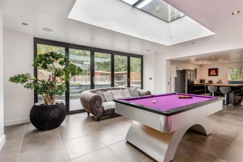 8614848-interior03.jpg