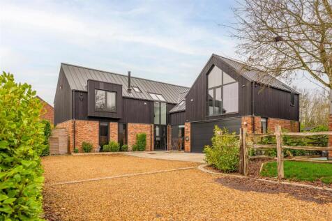 Blackthorn Barn - by Visually Rich 08861.jpg